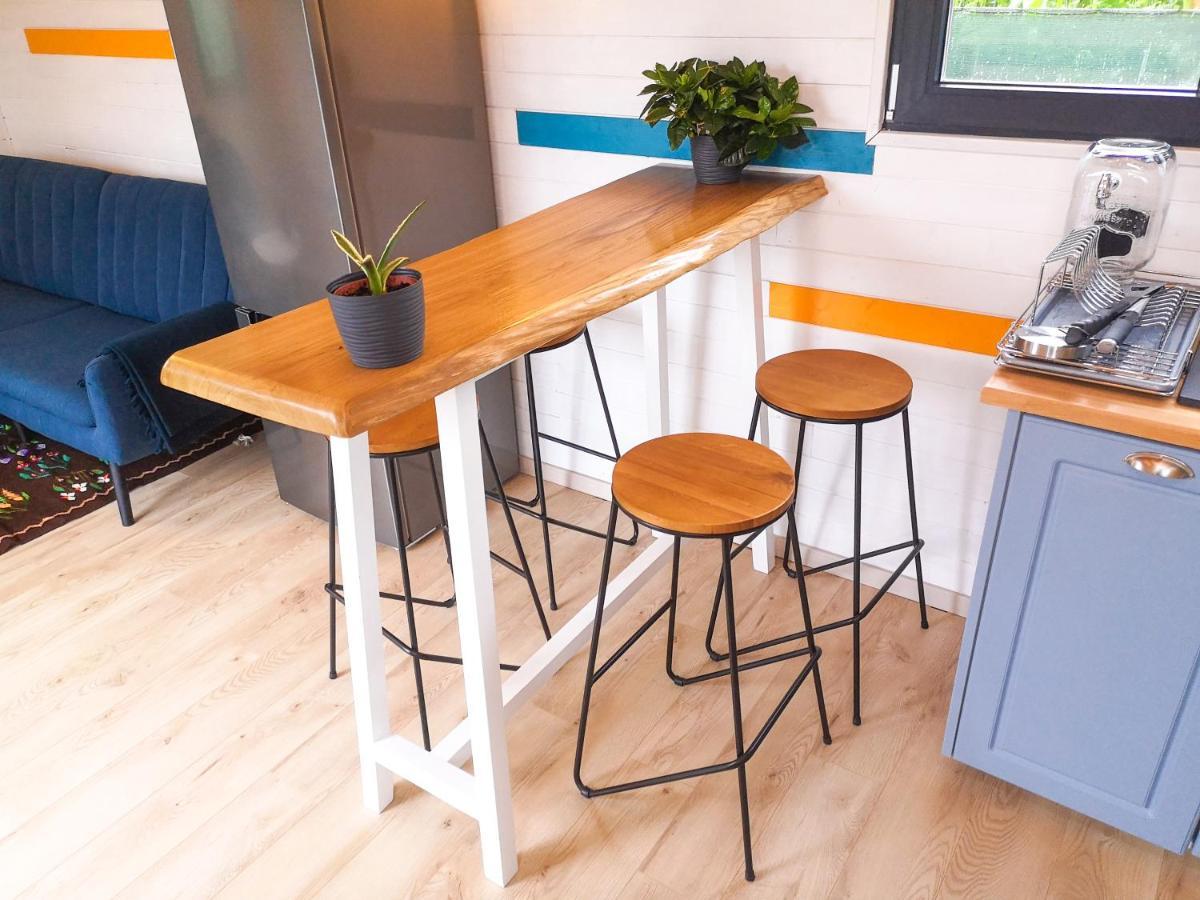 Hotel Tiny House - Baia De Fier Esterno foto