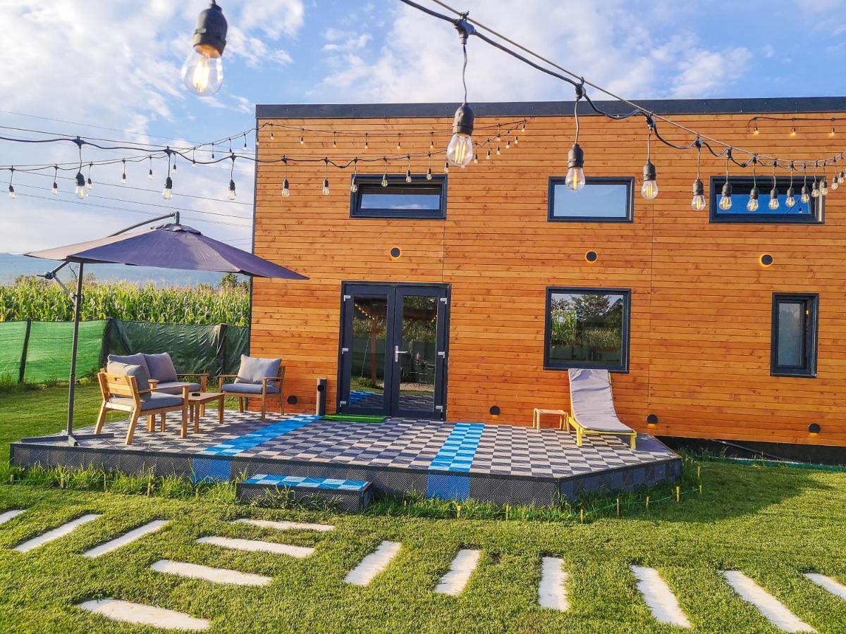 Hotel Tiny House - Baia De Fier Esterno foto