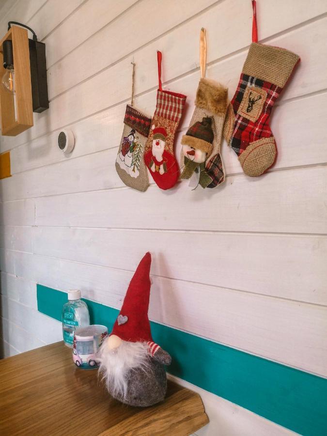 Hotel Tiny House - Baia De Fier Esterno foto