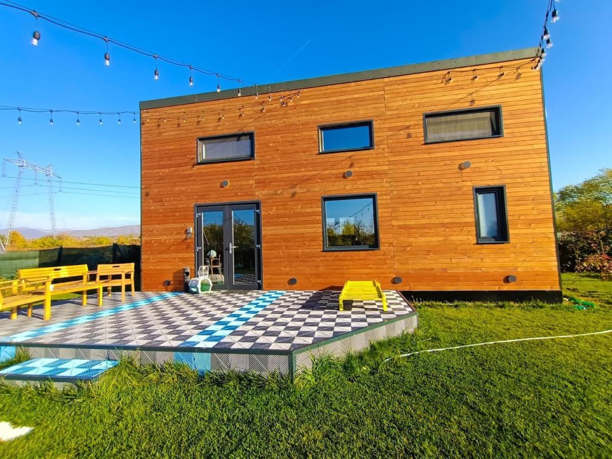 Hotel Tiny House - Baia De Fier Esterno foto